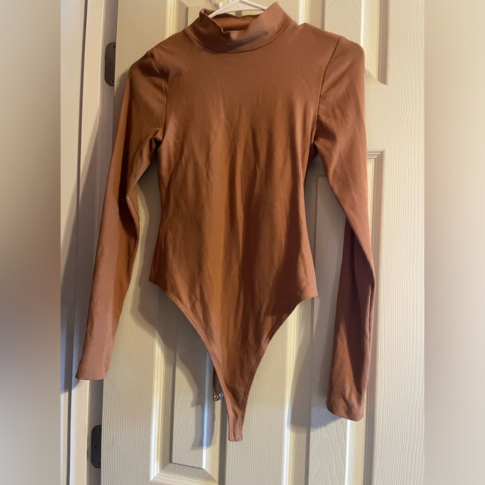 Girlfriend Collective Fawn Vivien Mock Neck long Sleeve Bodysuit Size Small